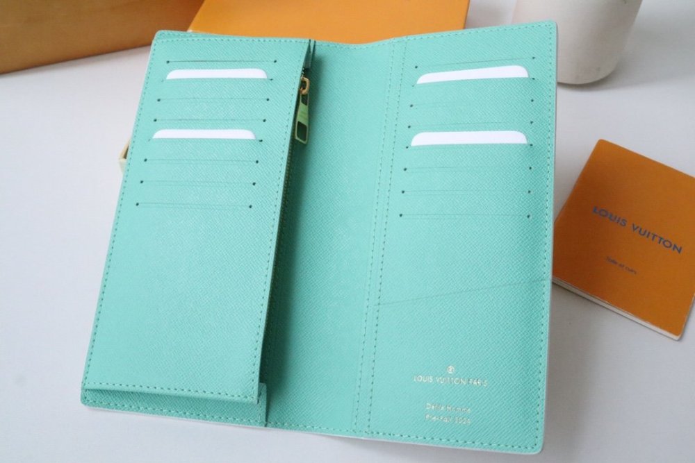 国内発送★ ルイヴィトン長財布コピー 2色  Louis Vuitton ルイヴィトン財布N40678