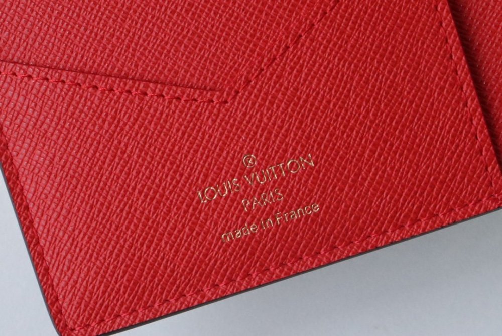 高品質 【すぐ届く】 ルイヴィトンカードケースコピー   Louis Vuitton ルイヴィトン財布M83519