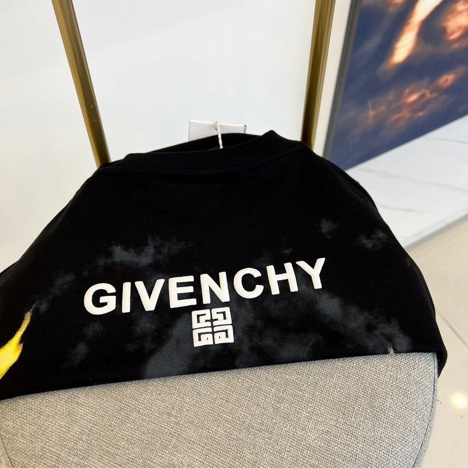 人気No1★  ジバンシィ服コピー 2色    GIVENCHY  ジバンシィ服0049