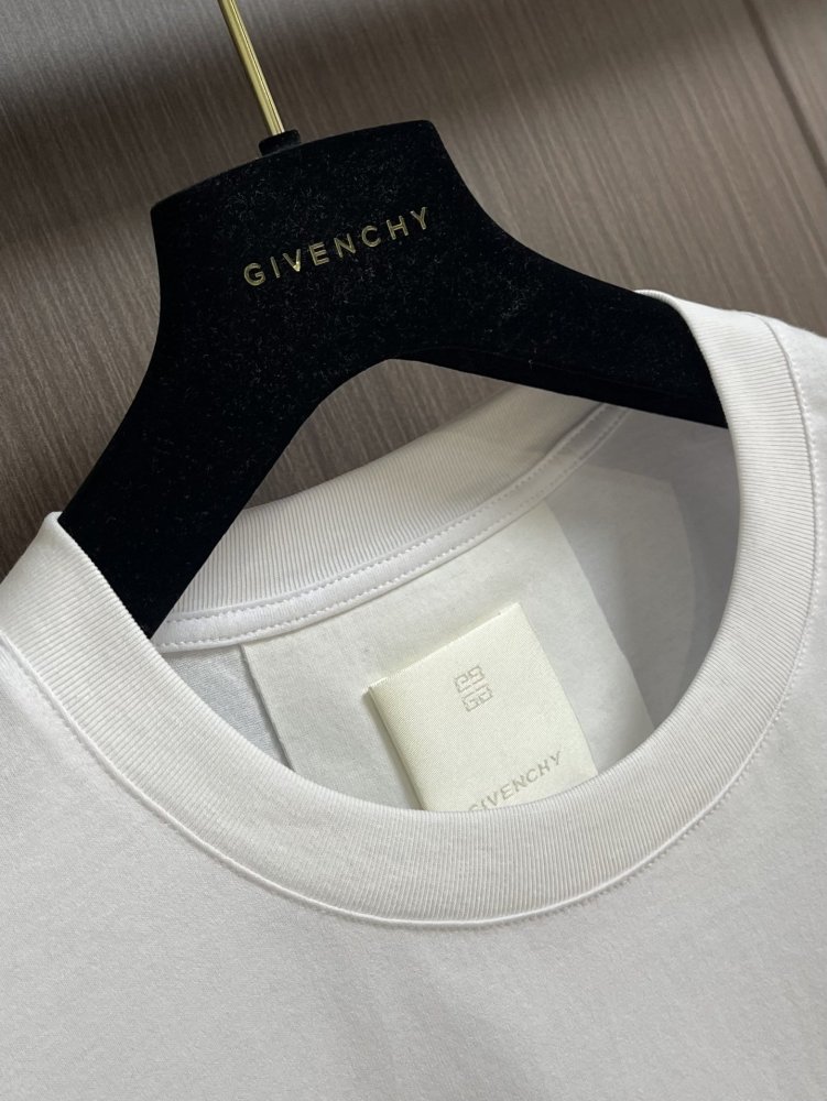送料込   ジバンシィ服コピー 2色  男女兼用   GIVENCHY  ジバンシィ服0046