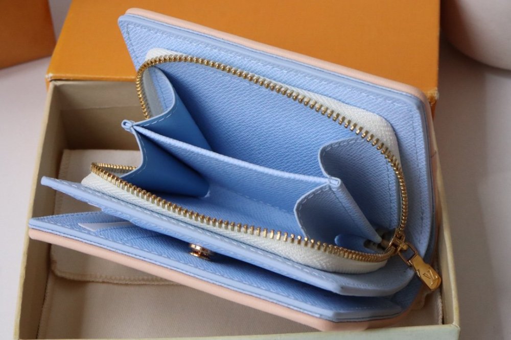 高品質  欲しい★超限定★  ルイヴィトン折り財布コピー   Louis Vuitton ルイヴィトン財布M83500