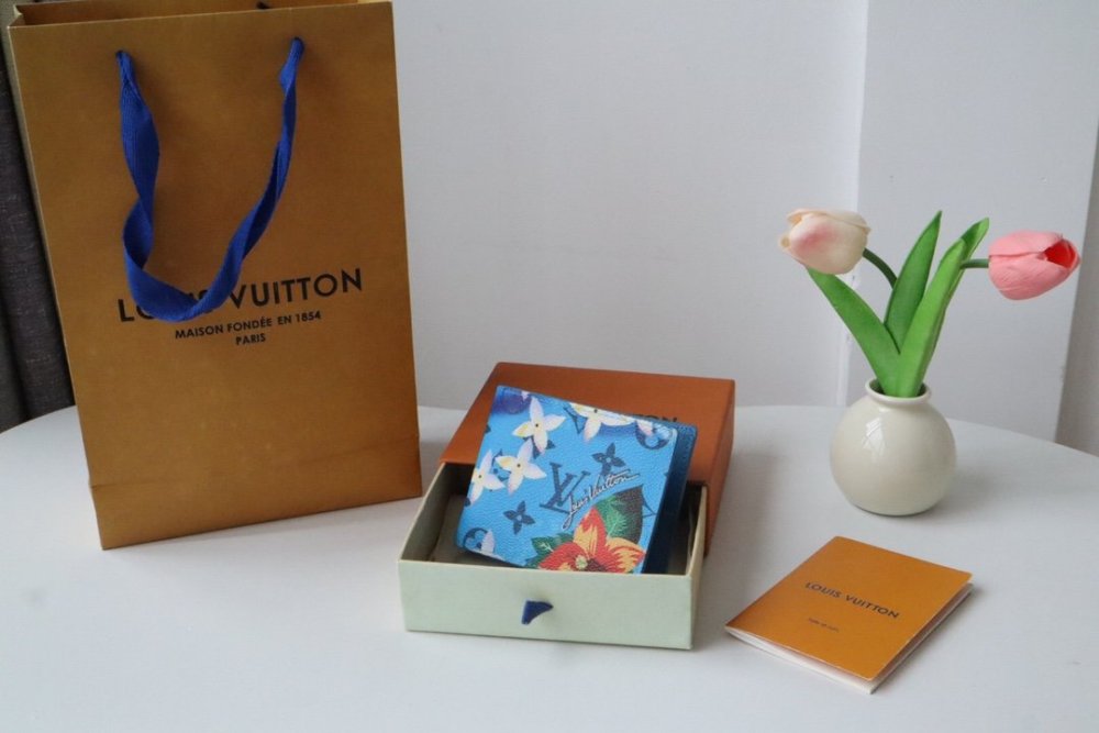 高品質  【限定カラー】  ルイヴィトン折り財布コピー   Louis Vuitton ルイヴィトン財布M83468