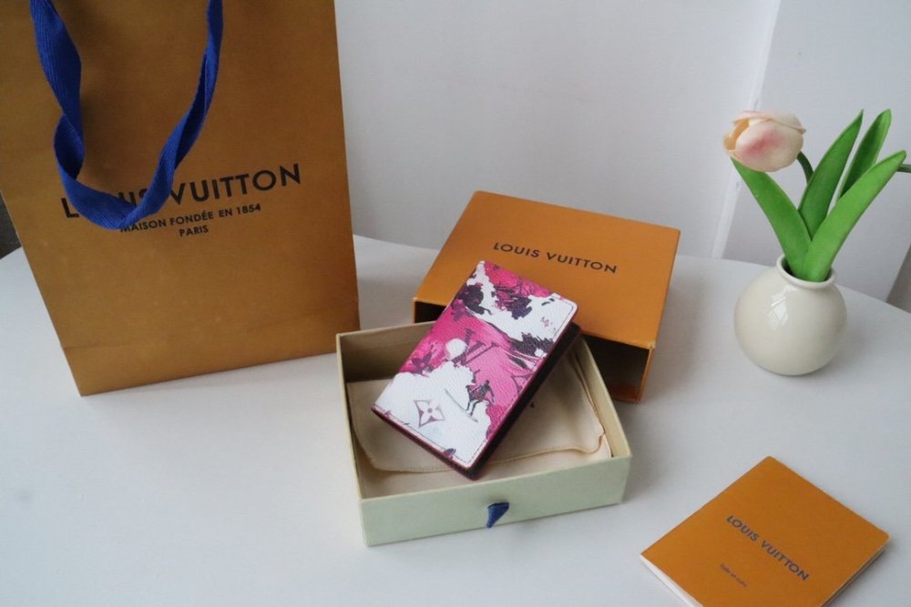即発送！  ルイヴィトンカードケースコピー 4色  Louis Vuitton ルイヴィトン財布M83498