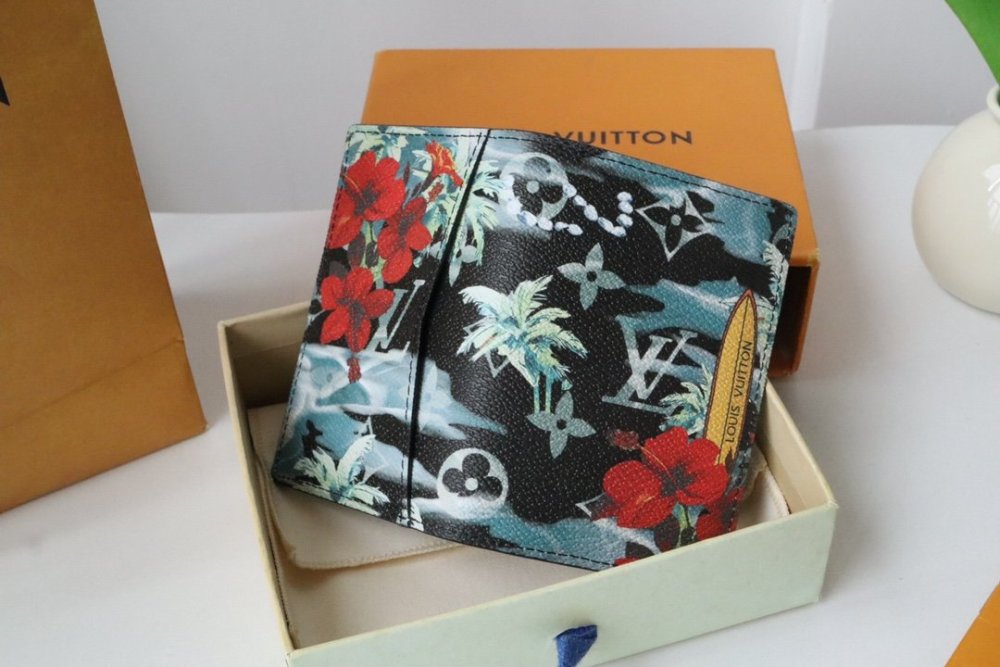 即発送！  ルイヴィトンカードケースコピー 4色  Louis Vuitton ルイヴィトン財布M83498