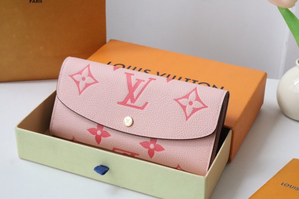 高品質  一目惚れ★  三折  ルイヴィトン長財布コピー  Louis Vuitton ルイヴィトン財布M60699