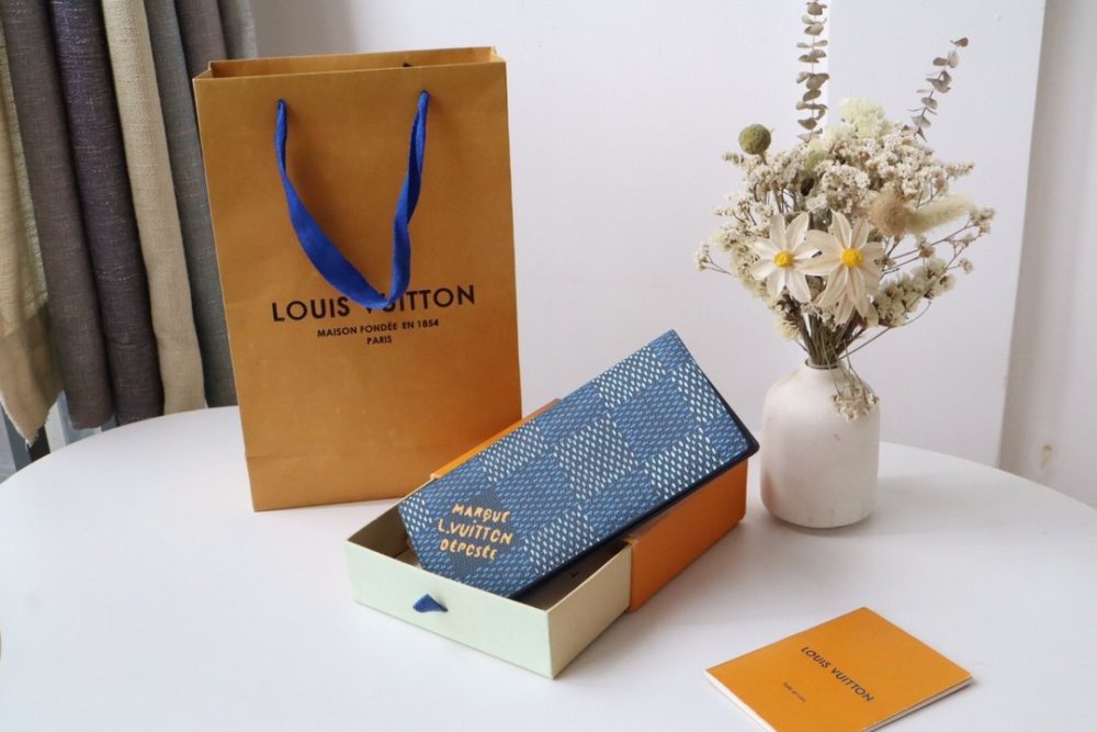 国内発送★ ルイヴィトン長財布コピー 2色  Louis Vuitton ルイヴィトン財布N40678