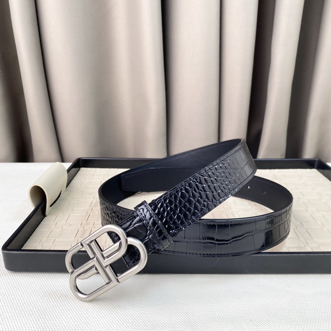 ギフトに最適    バレンシアガ BB ロゴ レザーベルト コピー   BALENCIAGA   バレンシアガベルト0024