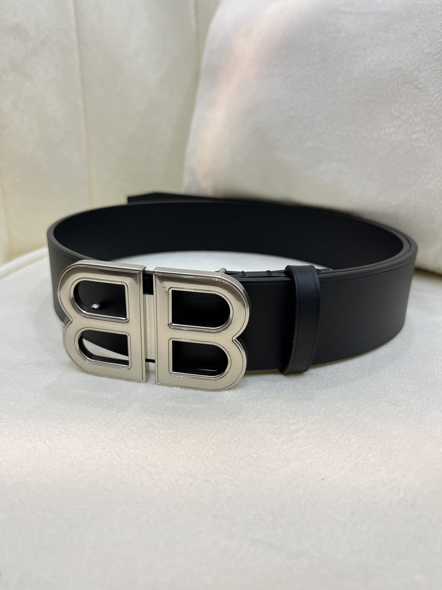一目惚れ★   バレンシアガ BB ロゴ レザーベルト コピー   BALENCIAGA   バレンシアガベルト0042