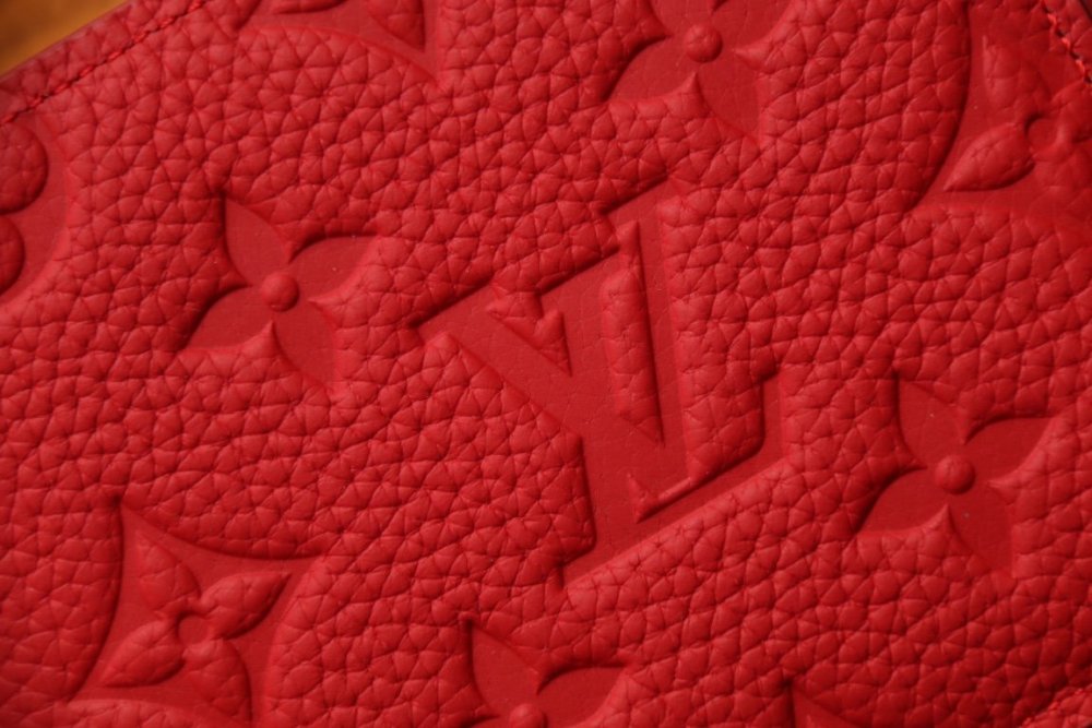 一目惚れ★  ルイヴィトン折り財布コピー 7色   Louis Vuitton ルイヴィトン財布M8288