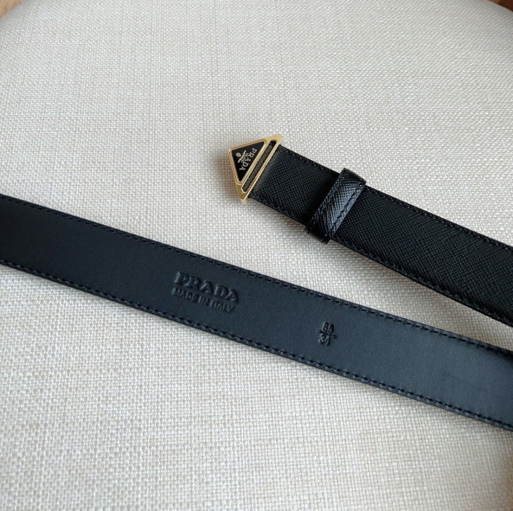 大人気！暖かい★プラダ ベルト コピー 2色  Prada   プラダ ベルト0009
