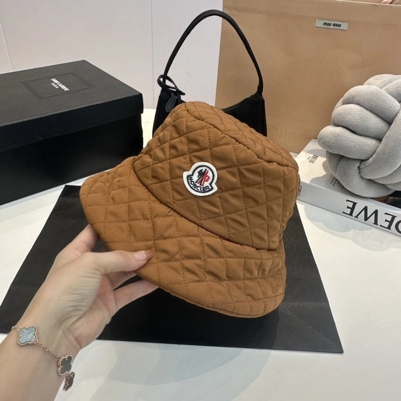 ★日本!!人気！ モンクレール帽子コピー 5色  Moncler  モンクレール帽子0059