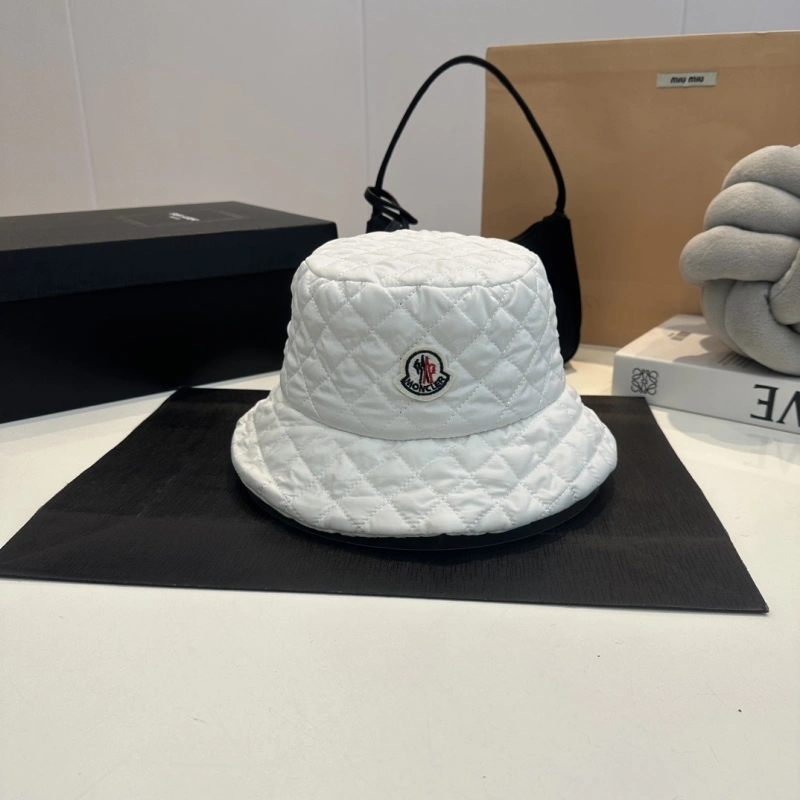 ★日本!!人気！ モンクレール帽子コピー 5色  Moncler  モンクレール帽子0059