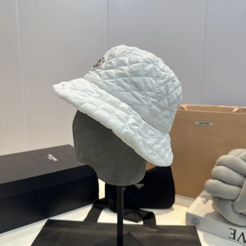 ★日本!!人気！ モンクレール帽子コピー 5色  Moncler  モンクレール帽子0059