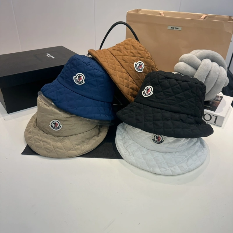★日本!!人気！ モンクレール帽子コピー 5色  Moncler  モンクレール帽子0059