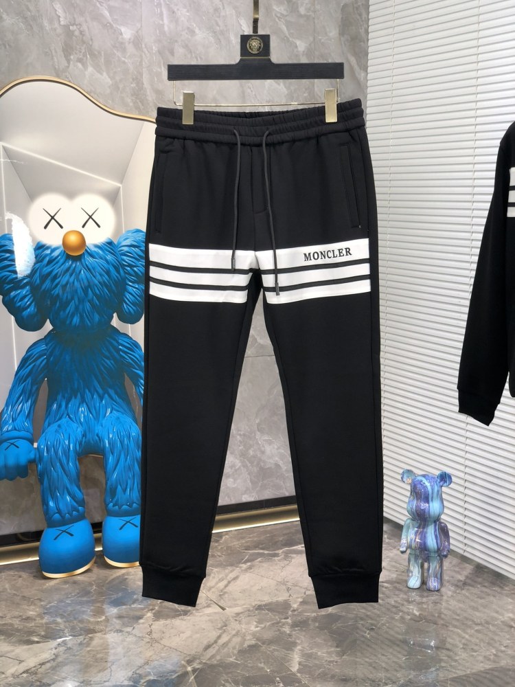 ☆超人気☆    モンクレールセットアップコピー 男女兼用   Moncler  モンクレール服0186