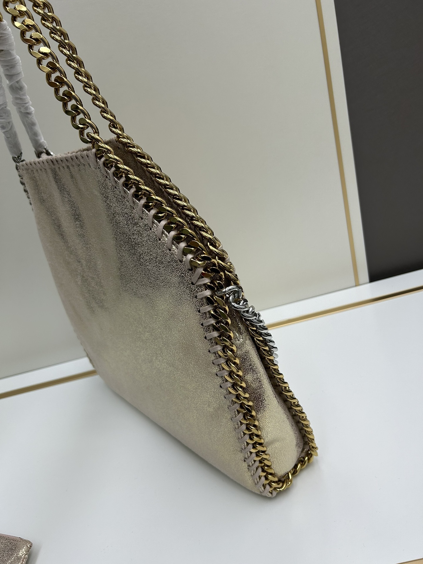人気No1★ ステラマッカートニー ファラベラ トートバッグ 偽物  4色    Stella McCartney  ステラマッカートバッグ0004