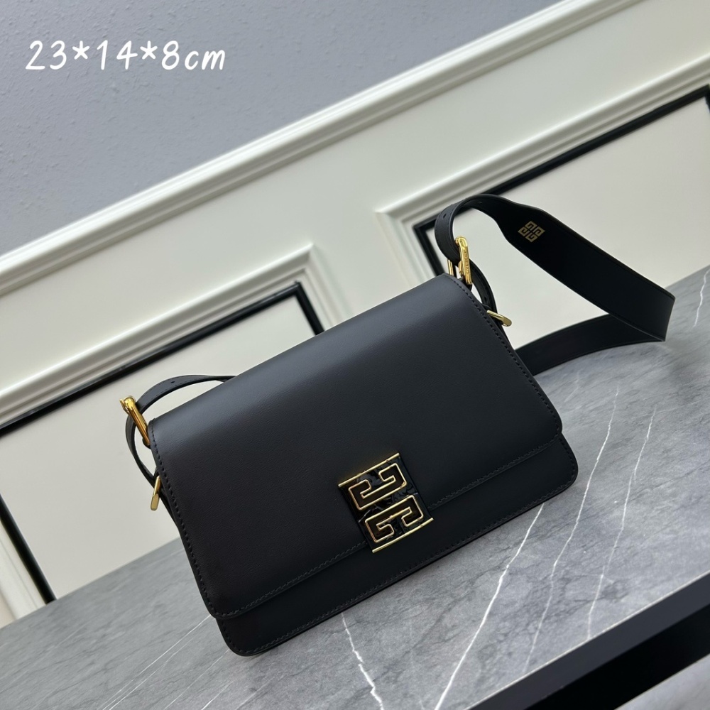 《人気★》    ジバンシィバッグコピー  ミディアムクロスバック 3色    GIVENCHY  ジバンシィバッグ0037