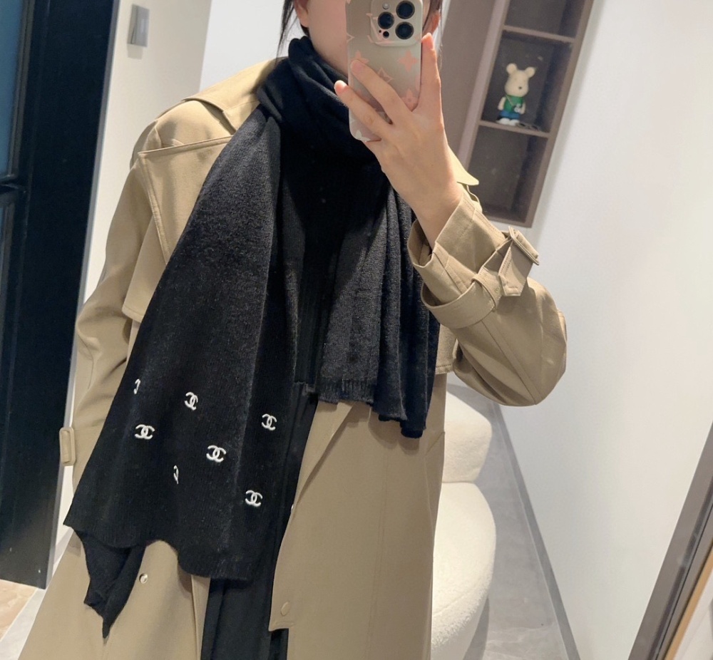 《人気★》  シャネルマフラーコピー 偽物   CHANEL シャネルマフラー0066