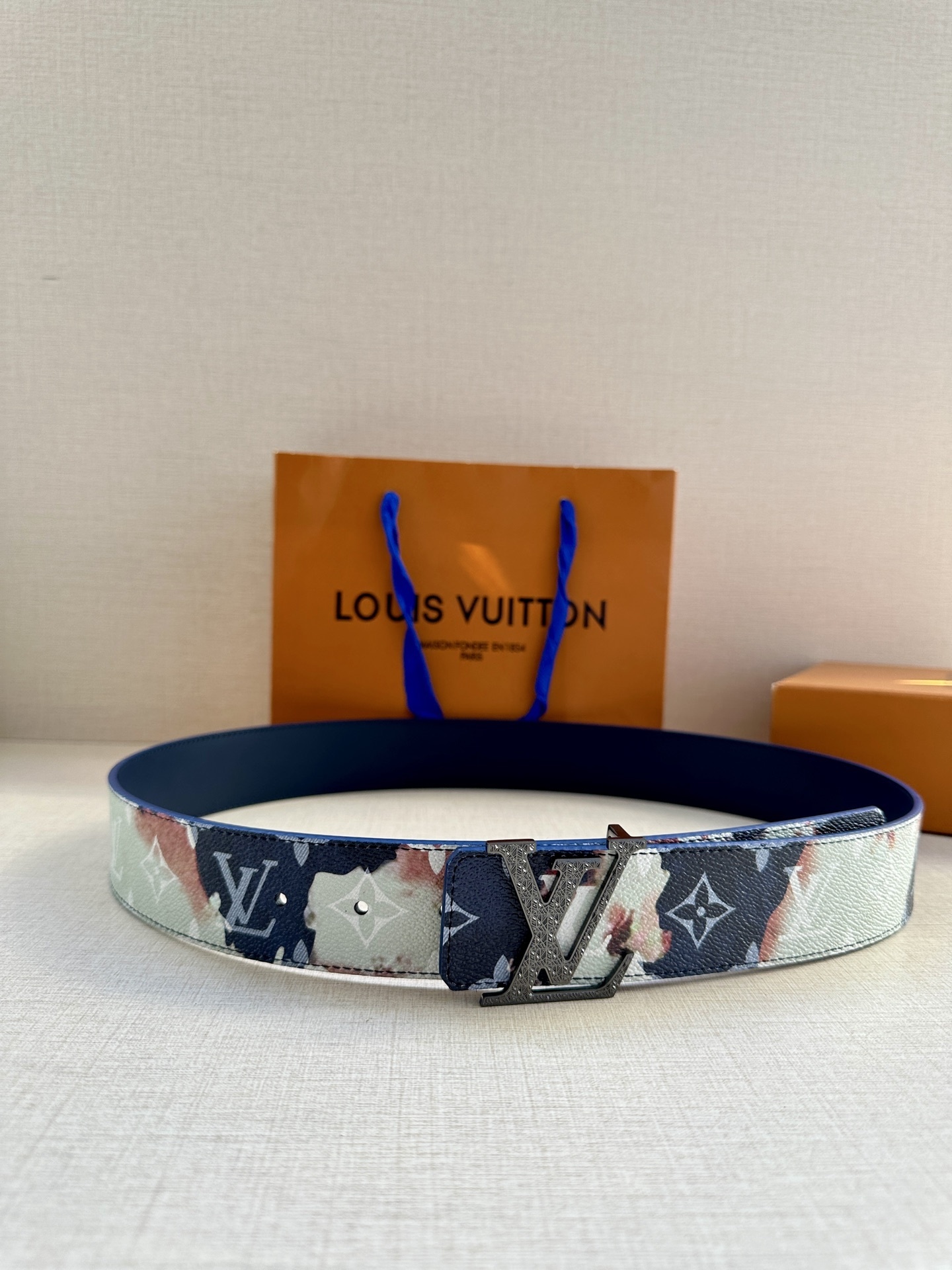 人気No1★  ルイヴィトンベルトコピー 5色 40mm     LOUIS VUITTON ルイヴィトンベルト0150
