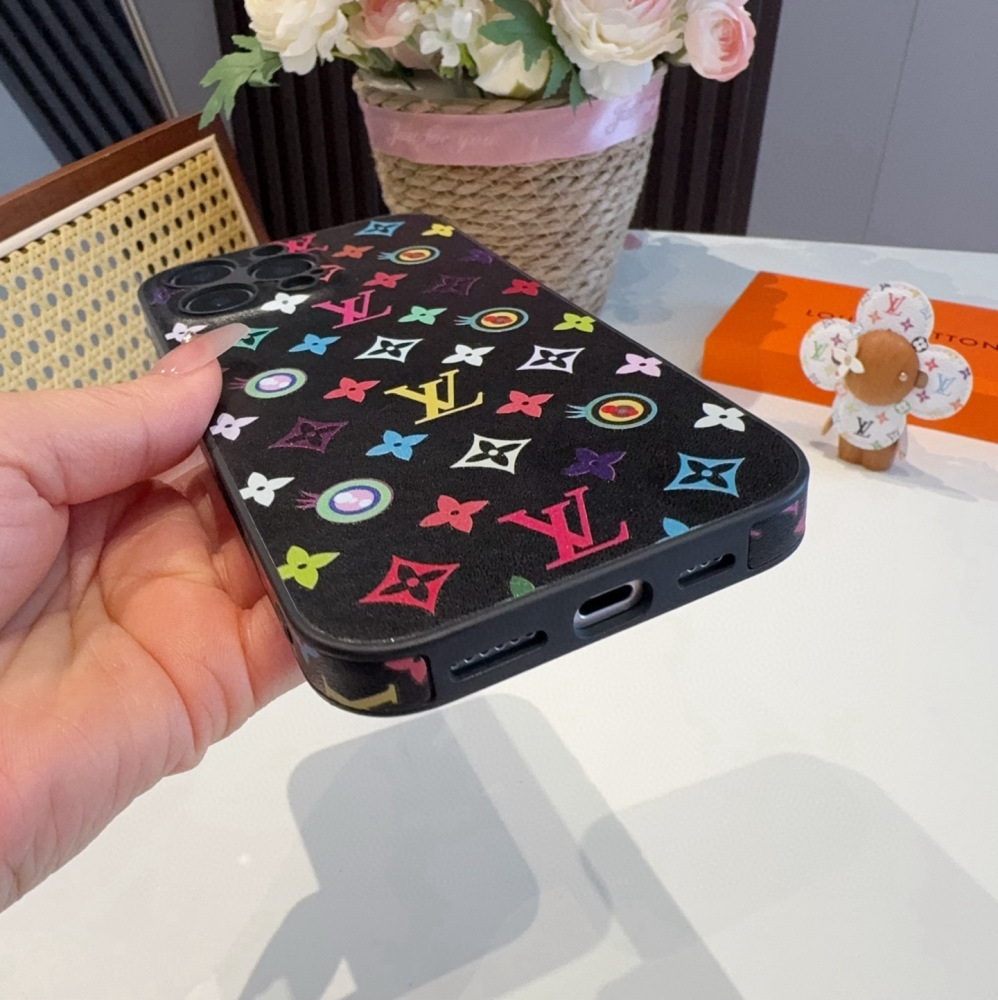 送料込 ルイヴィトン ケース コピー☆新作   2色  全機種 販売      ルイヴィトンiPhone 0150