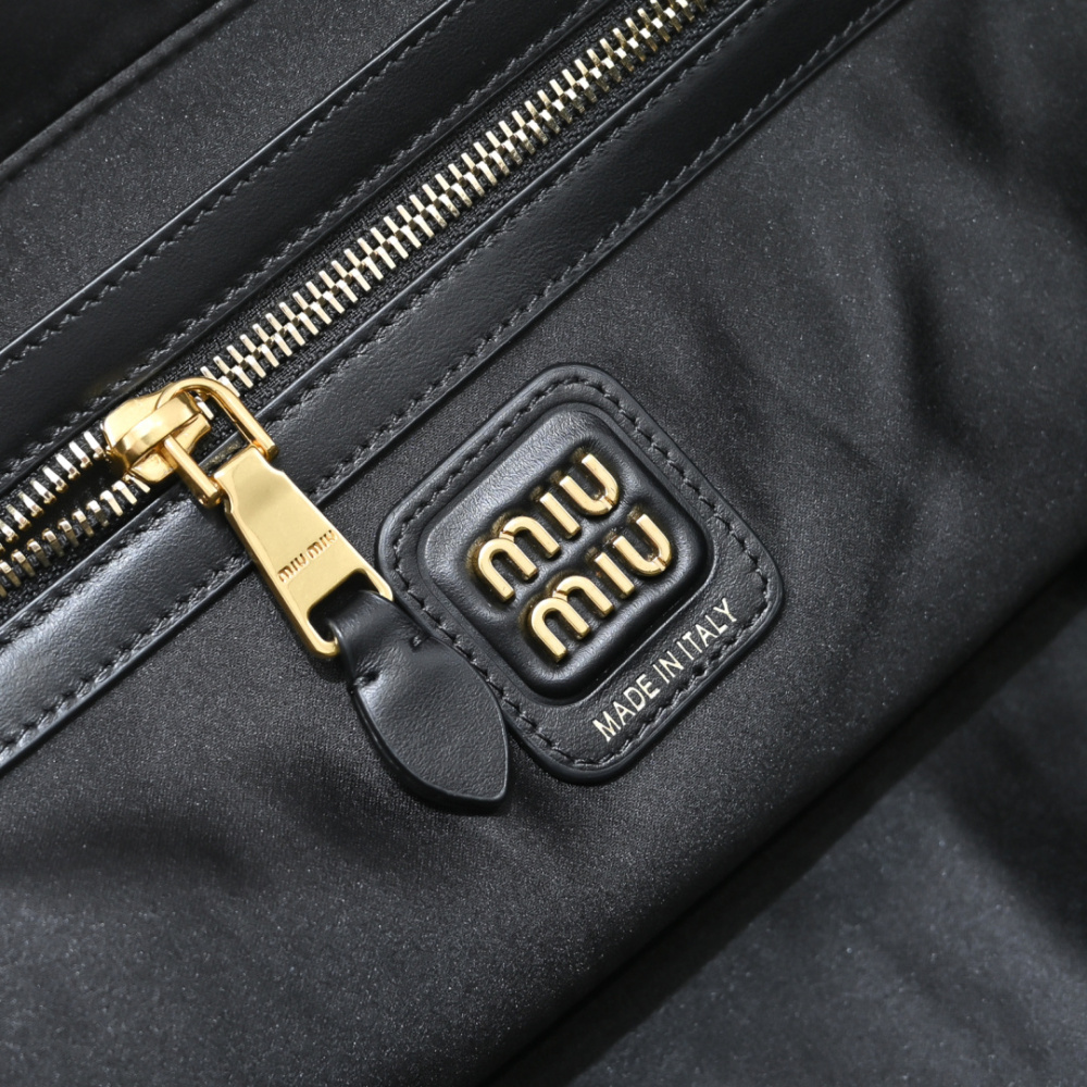 世界中で大人気★ ミュウミュウ バッグ コピー    MiuMiu   ミュウミュウバッグ0044