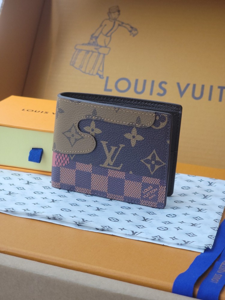 絶対欲しい！  ルイヴィトン折り財布コピー   Louis Vuitton ルイヴィトン財布M26012