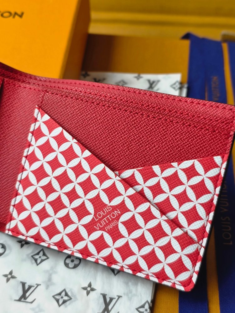【目を惹く☆】  ルイヴィトン折り財布コピー   Louis Vuitton ルイヴィトン財布N40777