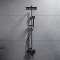 Cabeça de chuveiro de chuva no banheiro de alta pressão montada na parede de aço inoxidável