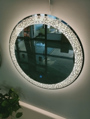 36 Inch Round Mirror with Pattern