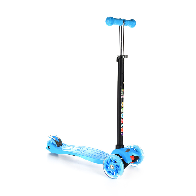 Professional manufacturer Safe and Reliable 3 wheel multifunction children's city scooter