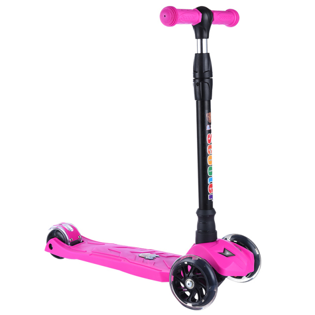 Factory directly provides safe and comfortable 3-wheel children's toy scooter