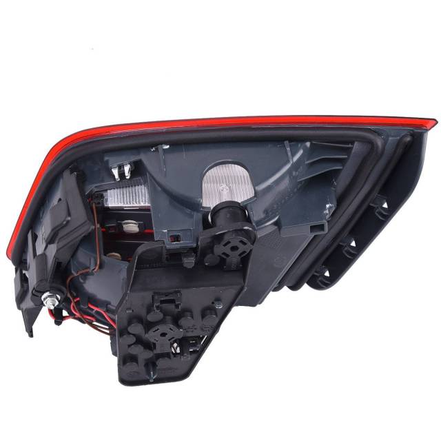 Rear Left Inner Tail Light for Trunk Lid for BMW 528i 535i 550i 2014-2016