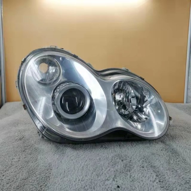 Подходит для Mercedes-Benz OEM 2038200261 Автомобильная фара W203 C-Class C180 C200 C260 C300 2000-2004