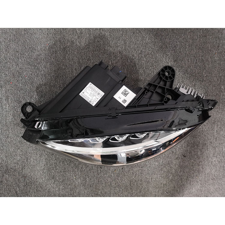 Suitable for Mercedes-Benz w205 C300 C200 headlights, original car headlight lighting system