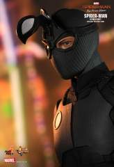 Hot Toys 1/6 MMS540 - Spider-Man: Far From Home Spider-Man (Stealth Suit) IN STOCK