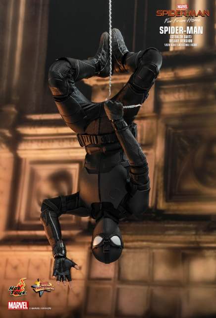 Hot Toys 1/6 MMS541- Spider-Man: Far From Home Spider-Man (Deluxe Version) IN STOCK