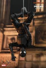 Hot Toys 1/6 MMS540 - Spider-Man: Far From Home Spider-Man (Stealth Suit) IN STOCK