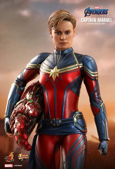 Hot Toys 1/6 MMS575 - Avengers: Endgame - Captain Marvel IN STOCK