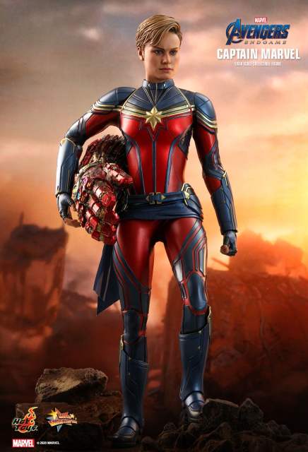 Hot Toys 1/6 MMS575 - Avengers: Endgame - Captain Marvel IN STOCK