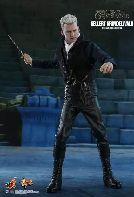 Hot Toys 1/6 MMS513 Fantastic Beasts The Crimes of Grindelwald Grindelwald IN STOCK