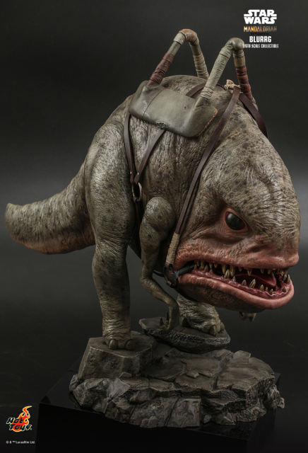 Hot Toys 1/6 TMS045 – Star Wars: The Mandalorian - Blurrg IN STOCK