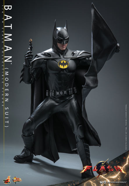 Hot Toys 1/6 MMS712 - The Flash - Batman (Modern Suit)