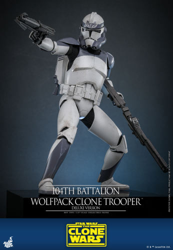 Hot Toys 1/6 TMS143 - Star Wars: The Clone Wars - 104th Battalion Wolfpack Clone Trooper (Deluxe Version) IN STOCK