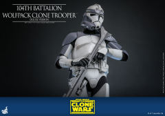 Hot Toys 1/6 TMS143 - Star Wars: The Clone Wars - 104th Battalion Wolfpack Clone Trooper (Deluxe Version) IN STOCK