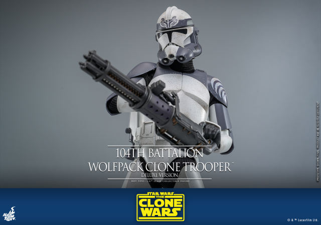 Hot Toys 1/6 TMS143 - Star Wars: The Clone Wars - 104th Battalion Wolfpack Clone Trooper (Deluxe Version) IN STOCK
