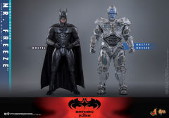 Hot Toys 1/6 MMS800 - Batman & Robin - Mr. Freeze (Deluxe Version) PRE-ORDER