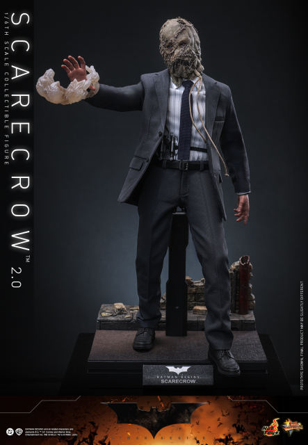 Hot Toys 1/6 MMS801 - Batman Begins - Scarecrow 2.0 PRE-ORDER