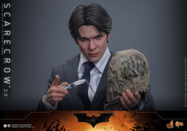 Hot Toys 1/6 MMS801 - Batman Begins - Scarecrow 2.0 PRE-ORDER