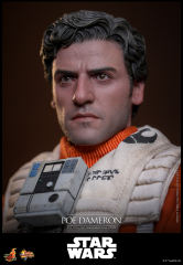 Hot Toys 1/6 MMS806 - Star Wars: The Force Awakens - Poe Dameron PRE-ORDER