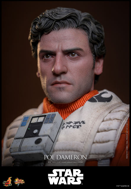 Hot Toys 1/6 MMS806 - Star Wars: The Force Awakens - Poe Dameron PRE-ORDER
